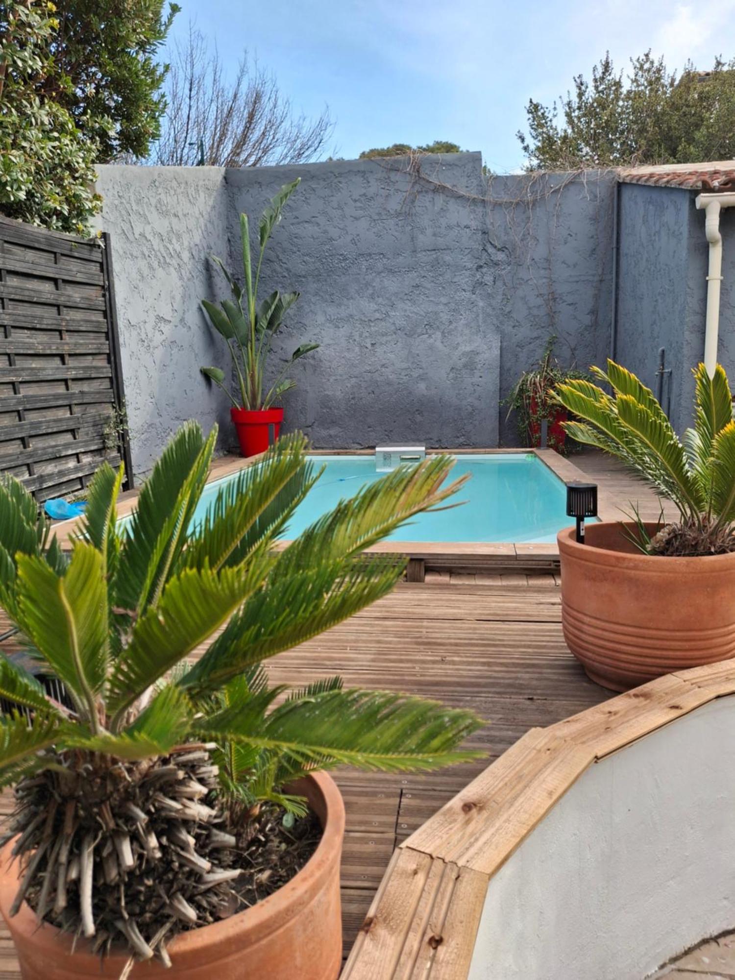 Maison Independante Avec Piscine Privative Pres De La Mer ラ・ギャルド エクステリア 写真